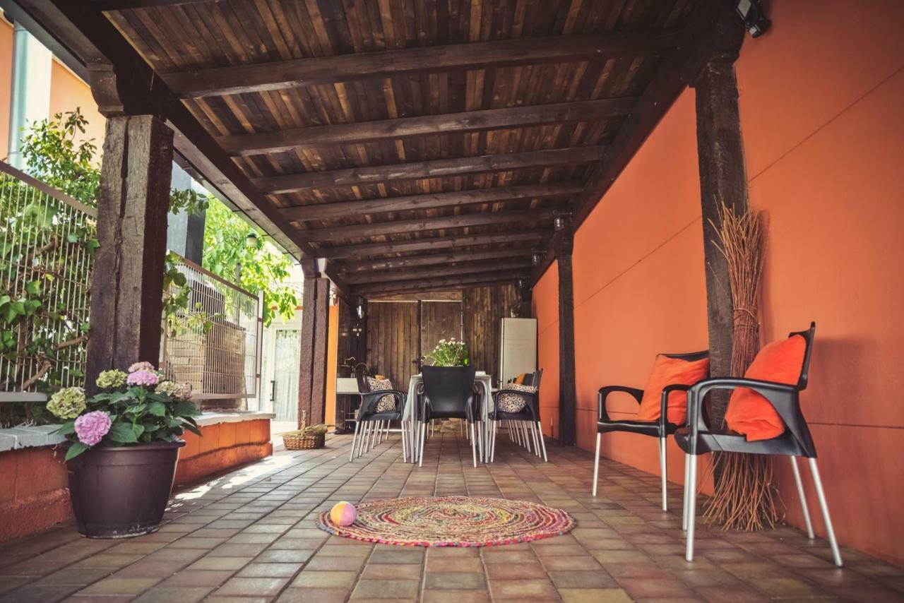 Apartamento 2 4/6 Pax Casa Rural El Sauce. A 2,5 Km De Cuenca Capital Nohales Екстер'єр фото