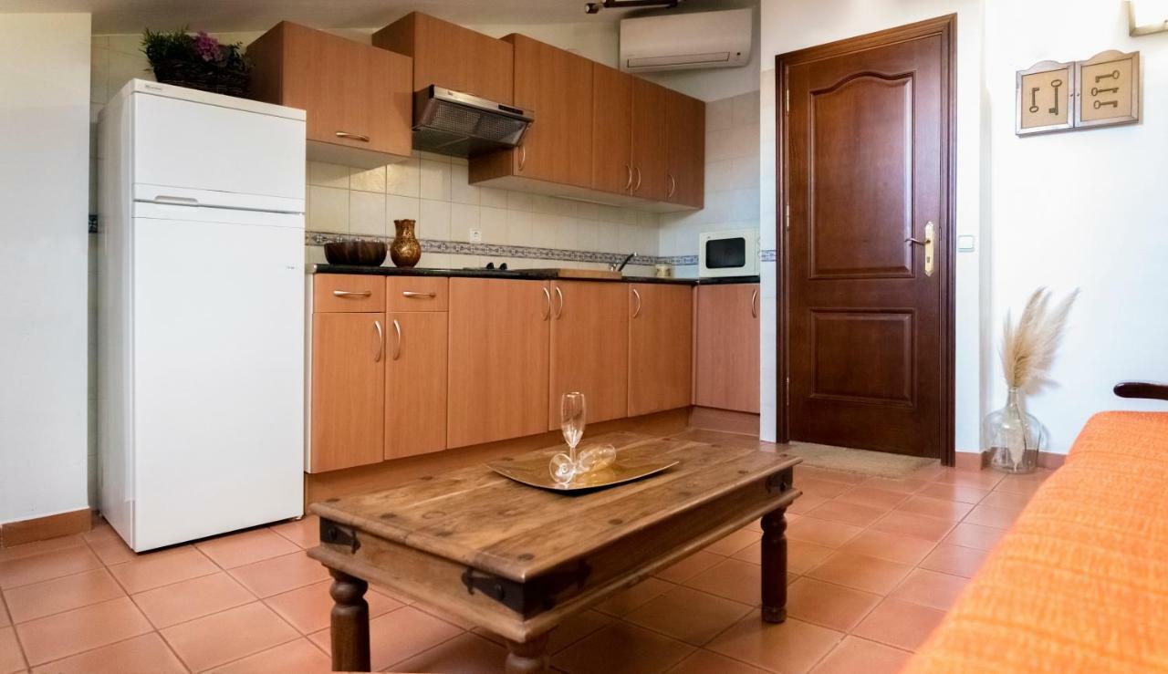 Apartamento 2 4/6 Pax Casa Rural El Sauce. A 2,5 Km De Cuenca Capital Nohales Екстер'єр фото