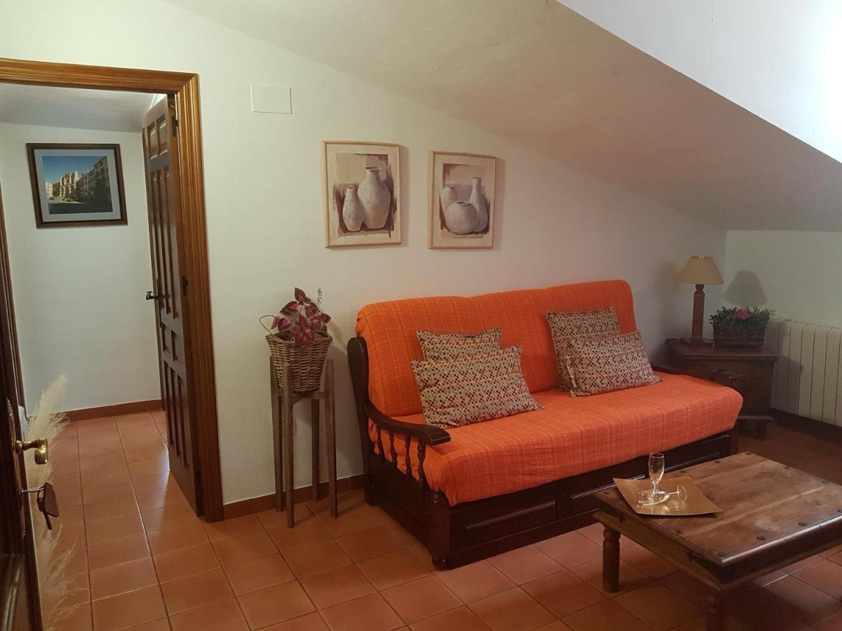 Apartamento 2 4/6 Pax Casa Rural El Sauce. A 2,5 Km De Cuenca Capital Nohales Екстер'єр фото